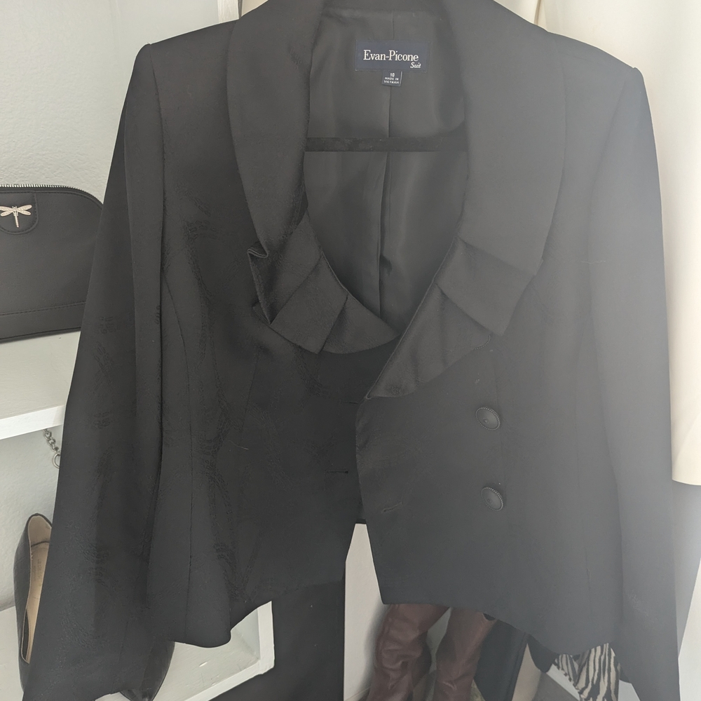 Evan Picone Women's Black Jacket